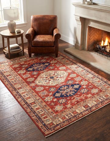 4' 11 x 6' 8 Hand Knotted Kazak Oriental Rug