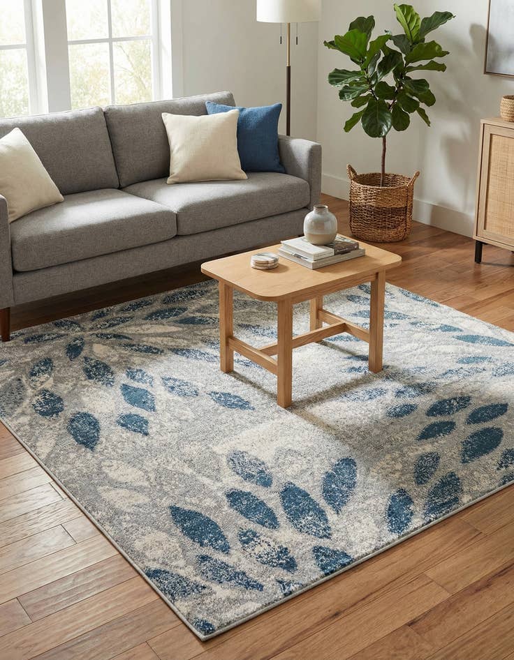 Detail image of 5' x 5' Charleston Square Rug