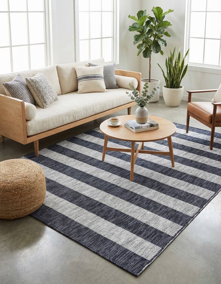 Detail image of 6' x 9'  Washable Striped Indoor / Outdoor Rug