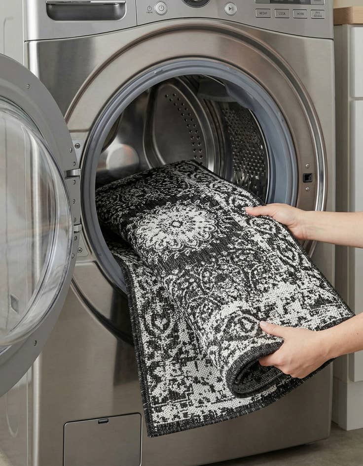 Detail image of  2' x 8'  Washable Traditional Indoor / Outdoor Runner Rug