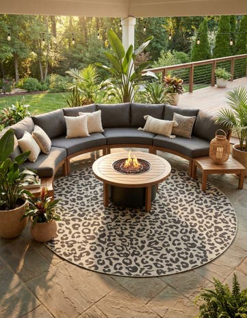 13' x 13' Easy-Clean Safari Indoor / Outdoor Round Rug