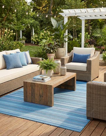 7' 10 x 10' Easy-Clean Vista Breeze Indoor / Outdoor Rug