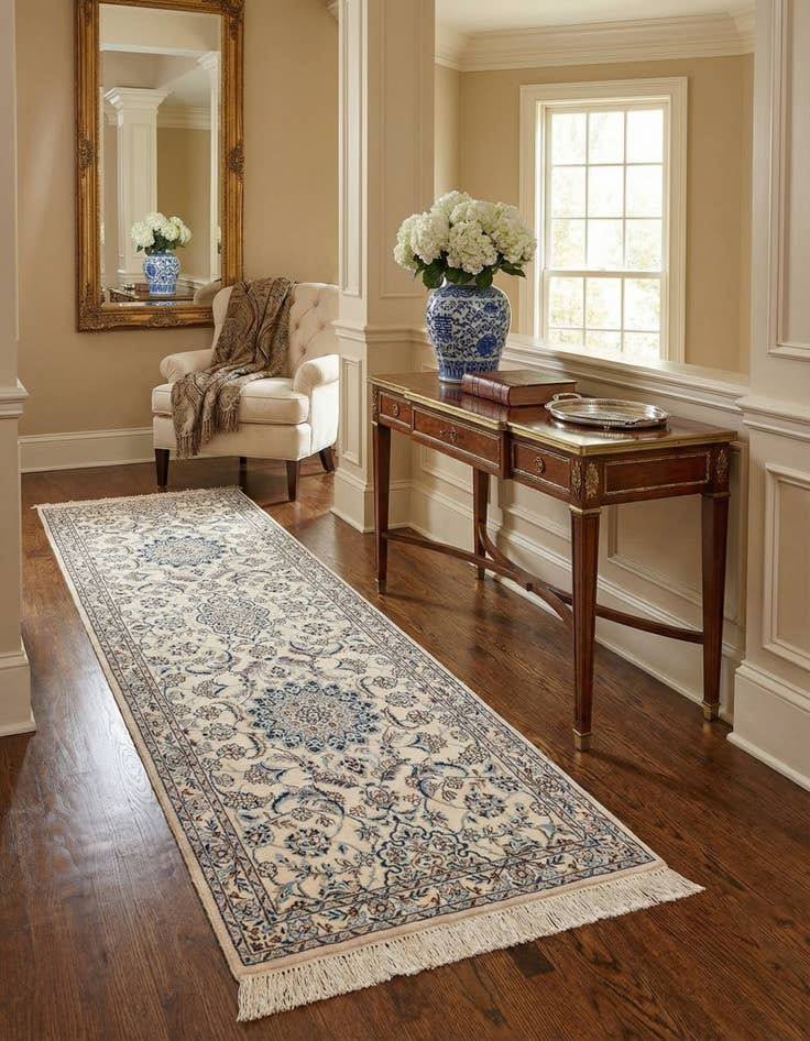 Detail image of  2' 10 x 8' 10 Nain Rug