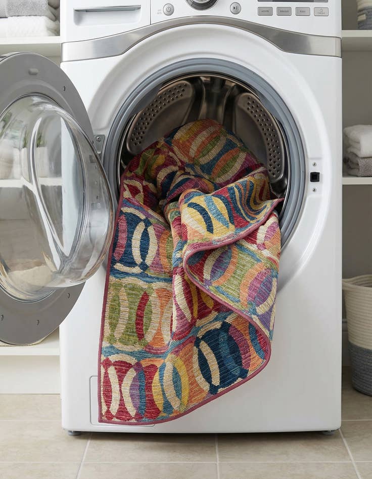 Detail image of 5' 3 x 7'  Washable Modern Indoor / Outdoor Rug