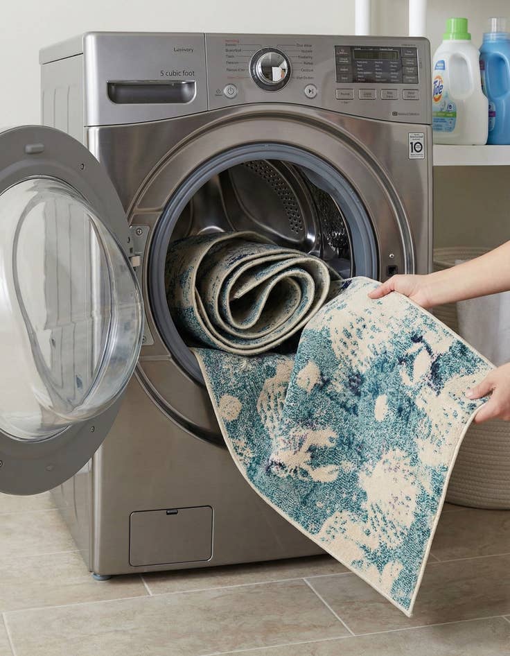 Detail image of 2' 7 x 13' 1  Washable Capri Runner Rug