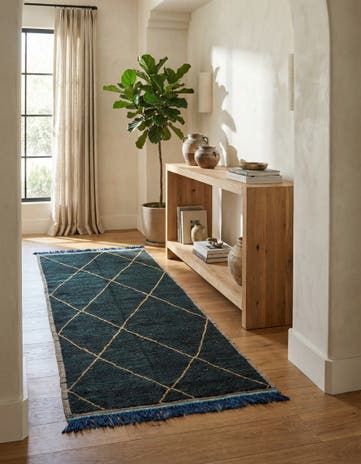 4' 10 x 9' Hand Knotted Moroccan Wool Runner Rug