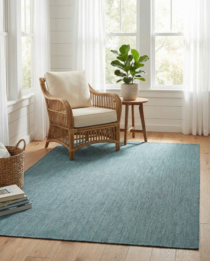 Detail image of 7' x 10' Easy-Clean Solid Indoor / Outdoor Rug