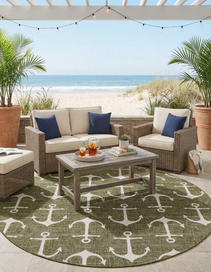 Detail image of 7' 10 x 7' 10  Washable Coastal Indoor / Outdoor Round Rug