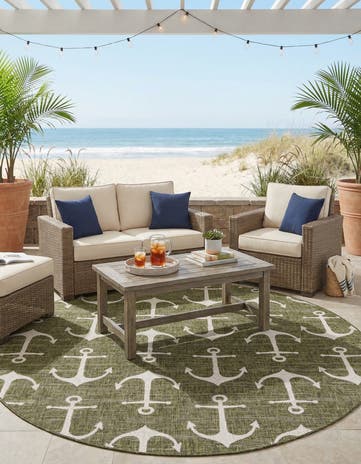7' 10 x 7' 10 Easy-Clean Coastal Indoor / Outdoor Round Rug