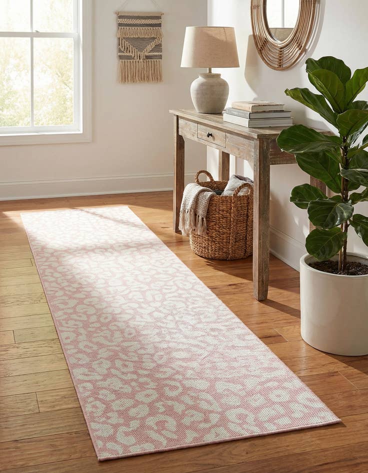 Detail image of  2' 7 x 10'  Washable Safari Indoor / Outdoor Runner Rug