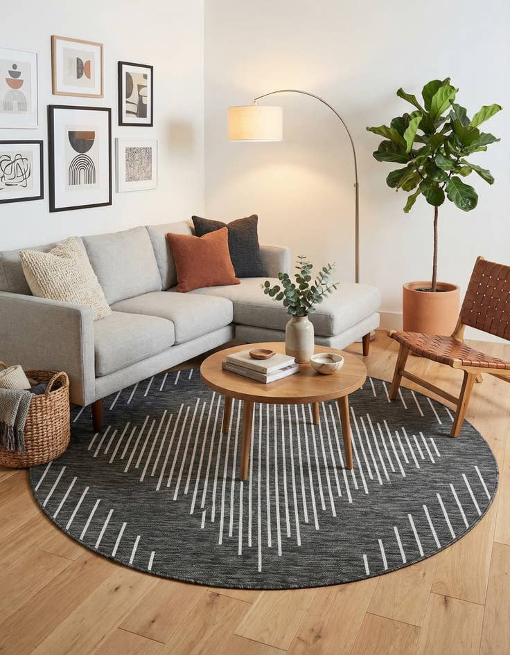 Detail image of 6' x 6'  Washable Modern Indoor / Outdoor Round Rug