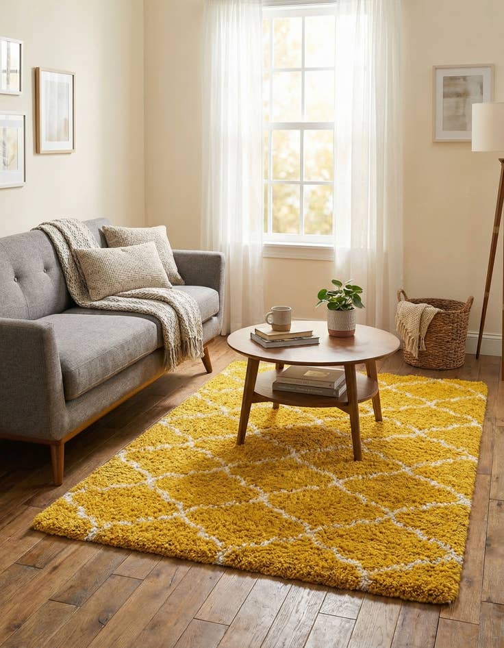 Detail image of 5' 3 x 5' 3 Trellis Shag Square Rug