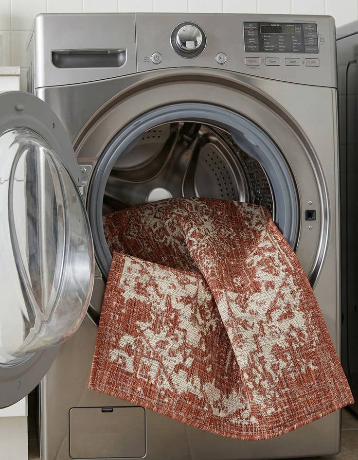 Detail image of 3' x 5' 3  Washable Jill Zarin Dubai Indoor / Outdoor Rug