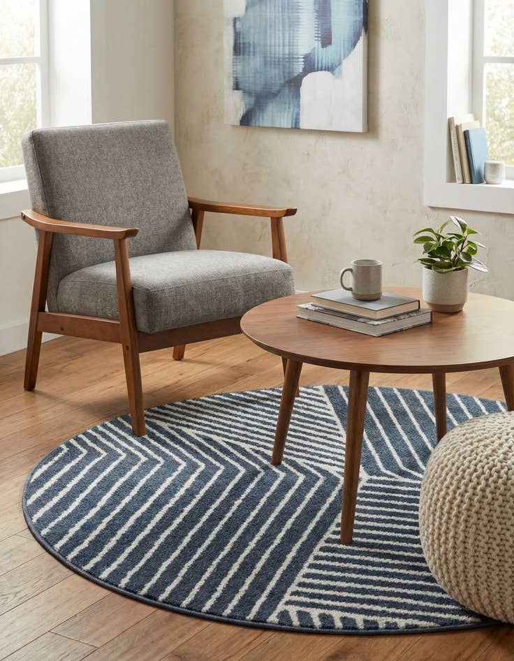 Detail image of 4' x 4' Oslo Round Rug