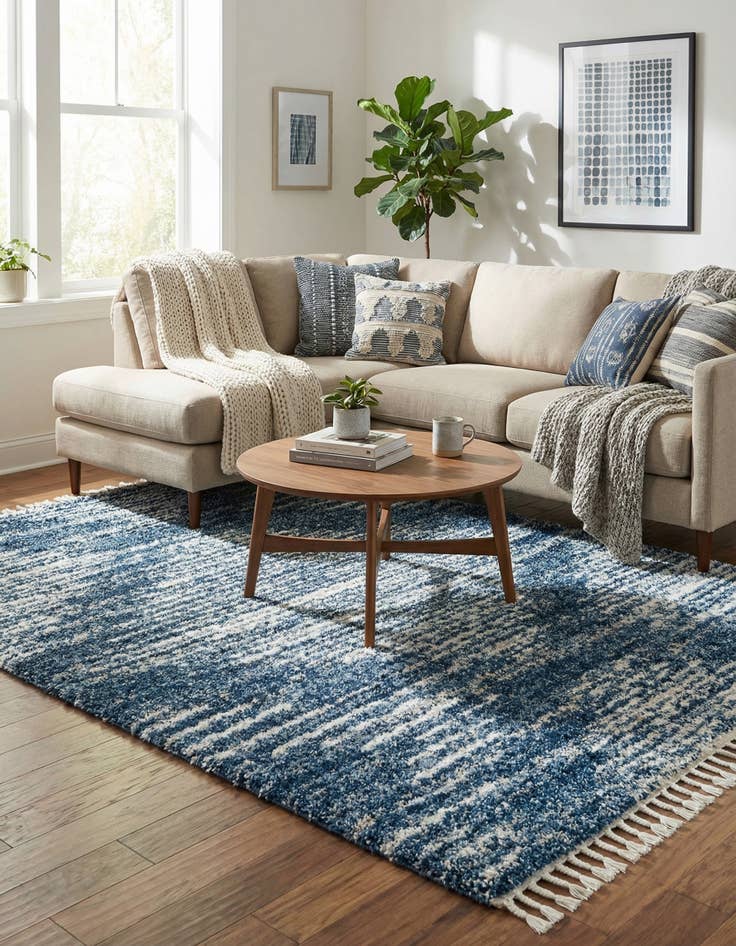 Detail image of 7' x 10' Serenity Shag Rug