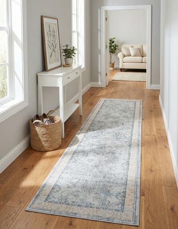 2' 7 x 10' Victoria Runner Rug