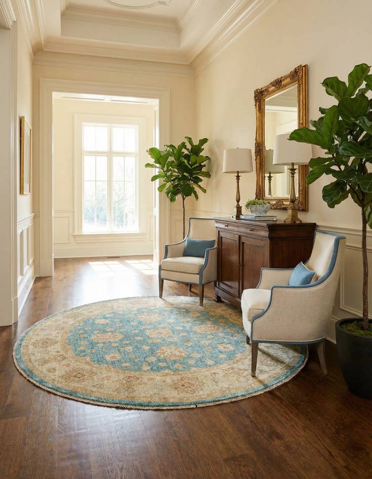 Detail image of 4' 9 x 4' 11 Kaizar Wool Round Rug