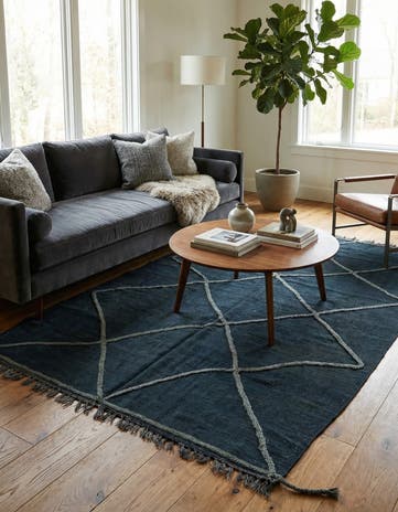 4' 5 x 6' Hand Woven Kilim Modern Wool Rug