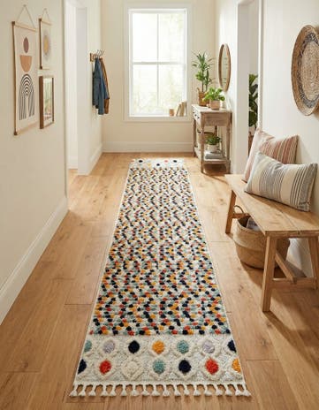2' 7 x 16' 5 Cherokee Runner Rug
