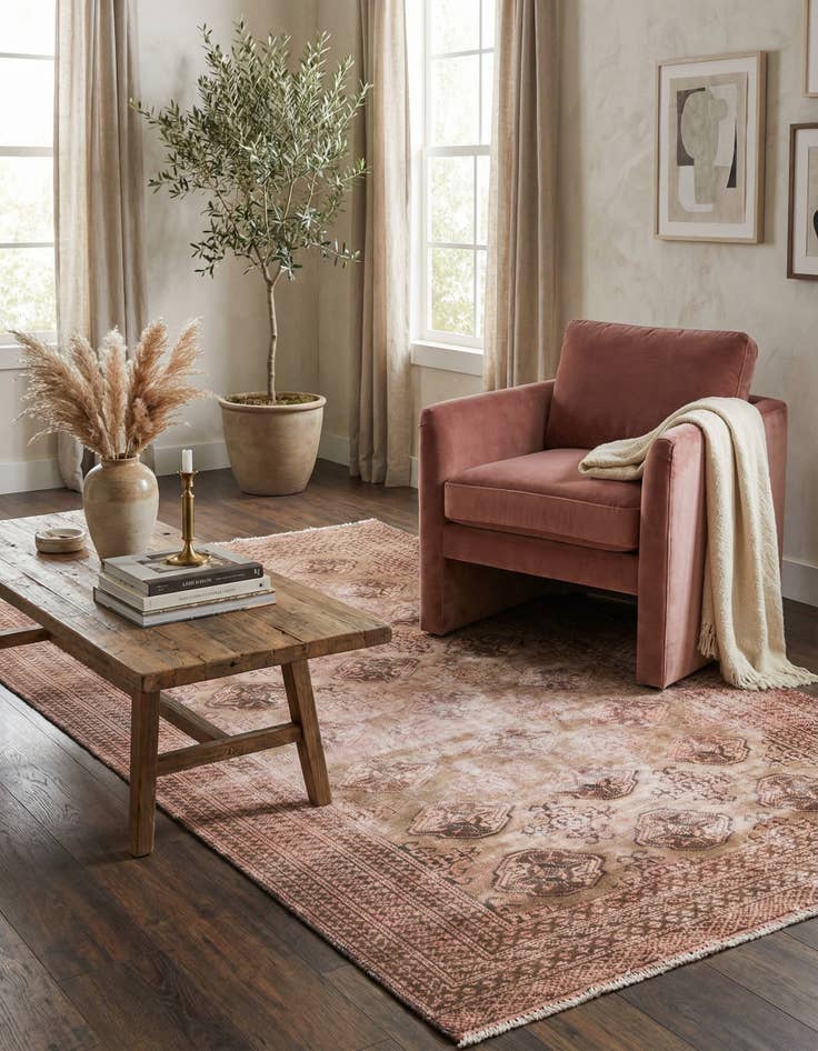 Detail image of 4' 2 x 6' 2 Hand Knotted Ultra Vintage Persian Wool Rug