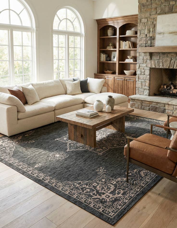 Detail image of 13' x 13'  Washable Traditional Indoor / Outdoor Square Rug