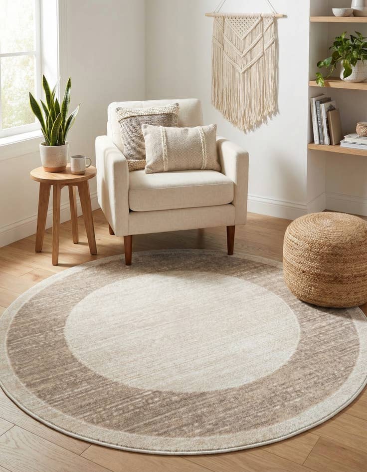 Detail image of Jill Zarin 3' 3 x 3' 3 Uptown Yorkville Round Rug