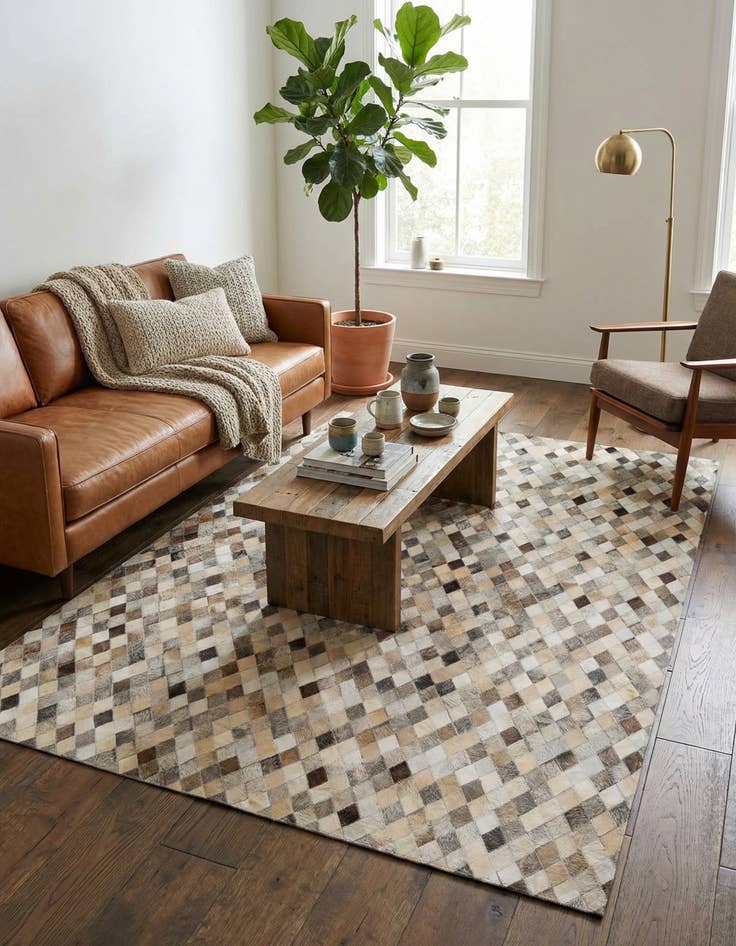 Detail image of 4' 9 x 6' 8 Cowhide Stocks Rug