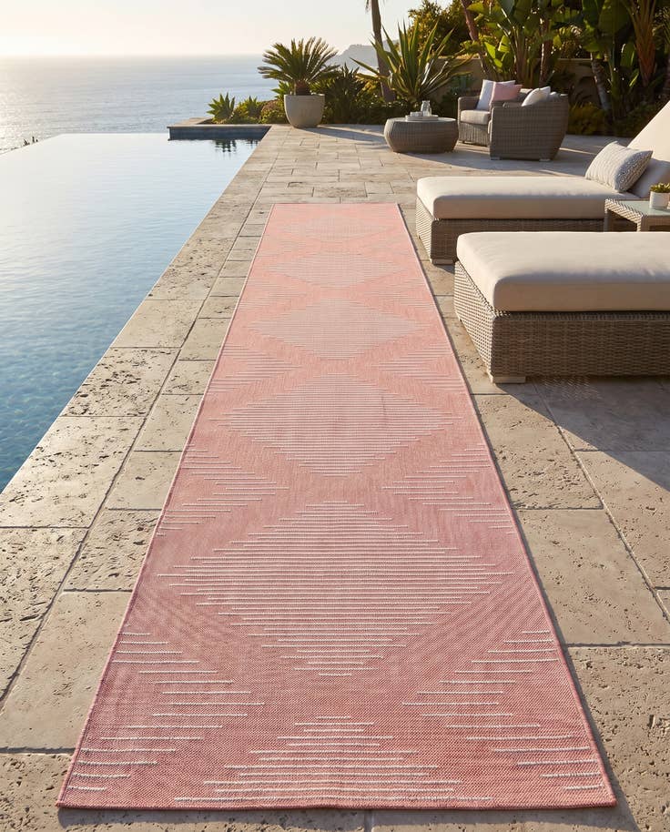 Detail image of 3' 3 x 14' Easy-Clean Modern Indoor / Outdoor Runner Rug