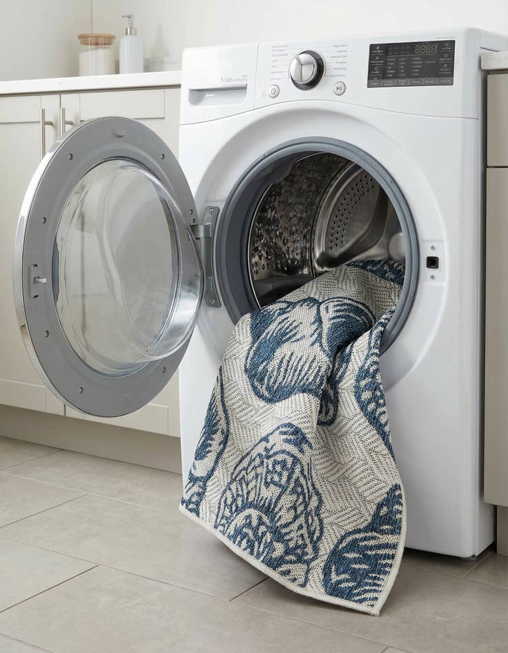 Detail image of  2' x 3'  Washable Coastal Indoor / Outdoor Rug