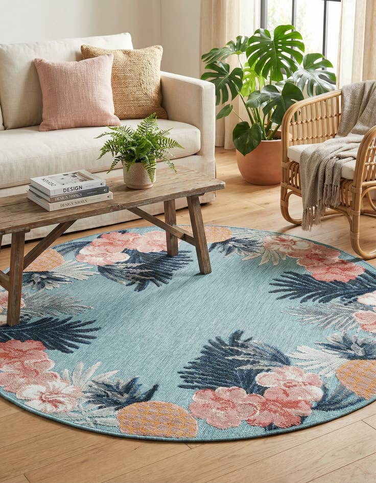 Detail image of  4' 5 x 4' 5  Washable Botanical Indoor / Outdoor Round Rug