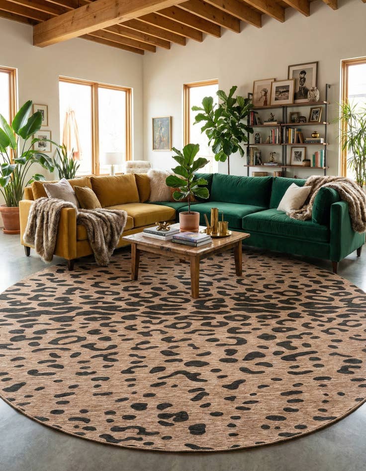Detail image of  13' x 13'  Washable Safari Indoor / Outdoor Round Rug