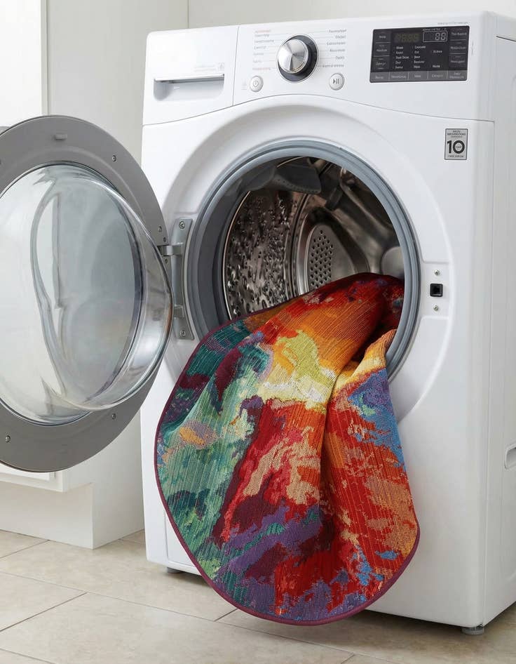 Detail image of 3' x 3'  Washable Modern Indoor / Outdoor Round Rug