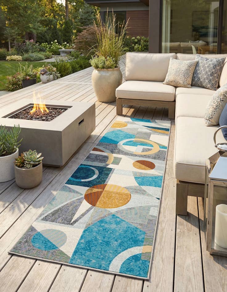 Detail image of 2' 7 x 10'  Washable Modern Indoor / Outdoor Runner Rug