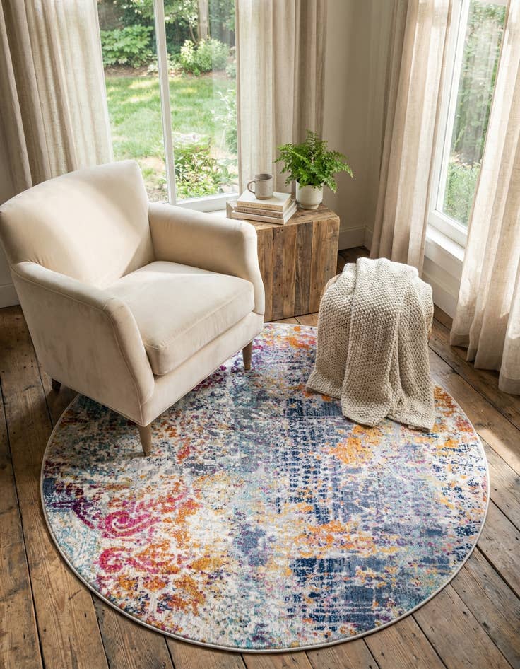 Detail image of 3' 7 x 3' 7 Malibu Round Rug