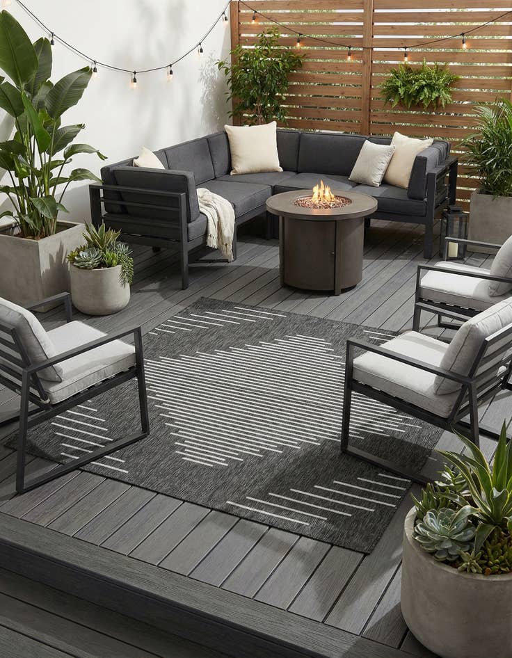 Detail image of 7' x 7' Easy-Clean Modern Indoor / Outdoor Square Rug
