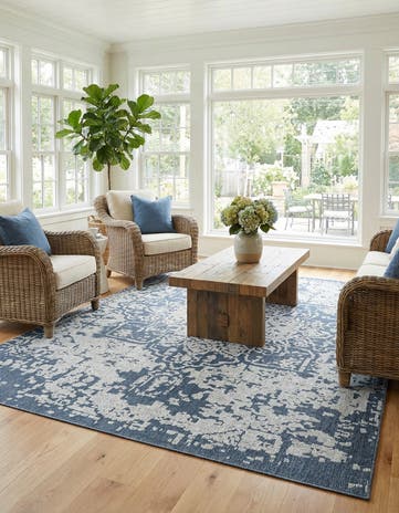 Navy Blue Easy-Clean Traditional Indoor / Outdoor Rug