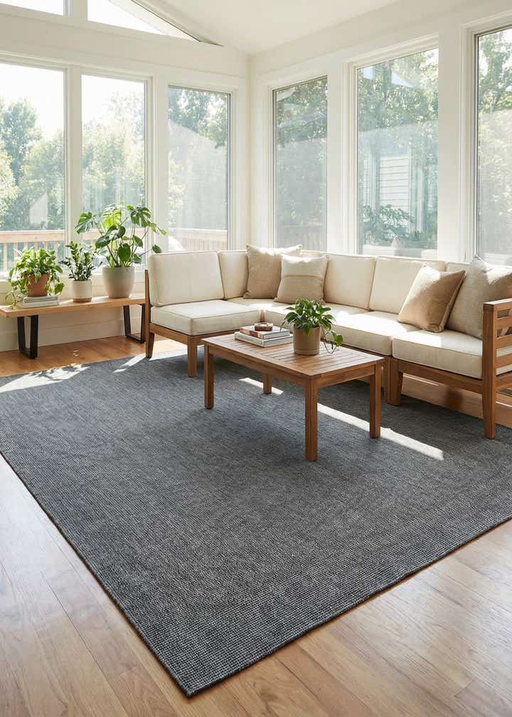 9' x 12' Easy-Clean Solid Indoor / Outdoor Rug