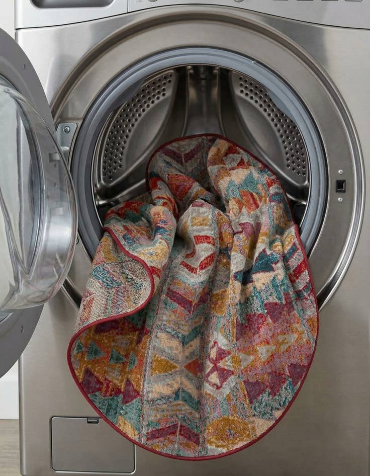 Detail image of 7' 10 x 7' 10  Washable Modern Indoor / Outdoor Round Rug