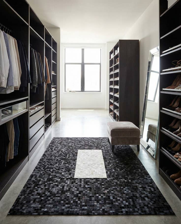 Detail image of 7' 11 x 9' 10 Cowhide Stocks Rug