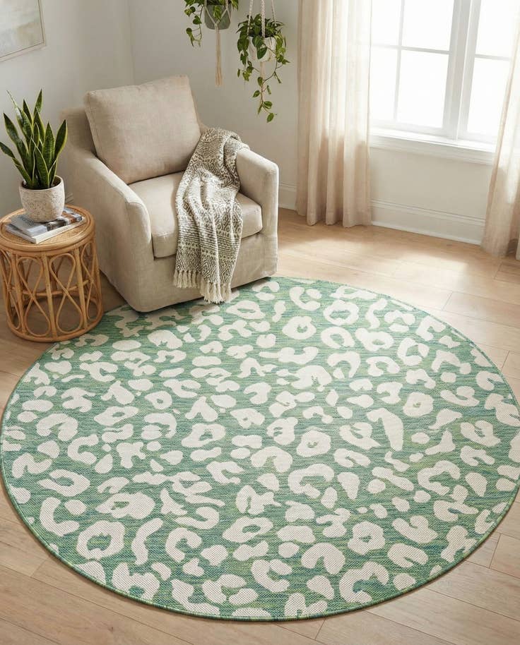 Detail image of 5' 3 x 5' 3 Easy-Clean Safari Indoor / Outdoor Round Rug