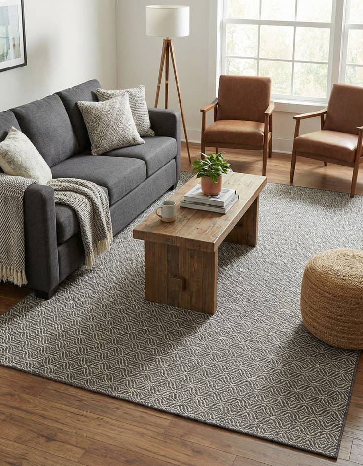 Detail image of 10' x 13'  Washable Trellis Indoor / Outdoor Rug