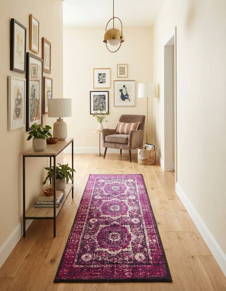 Detail image of 3' x 9' 10 Istanbul Runner Rug