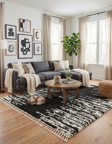 Black and White Serenity Shag Square Rug