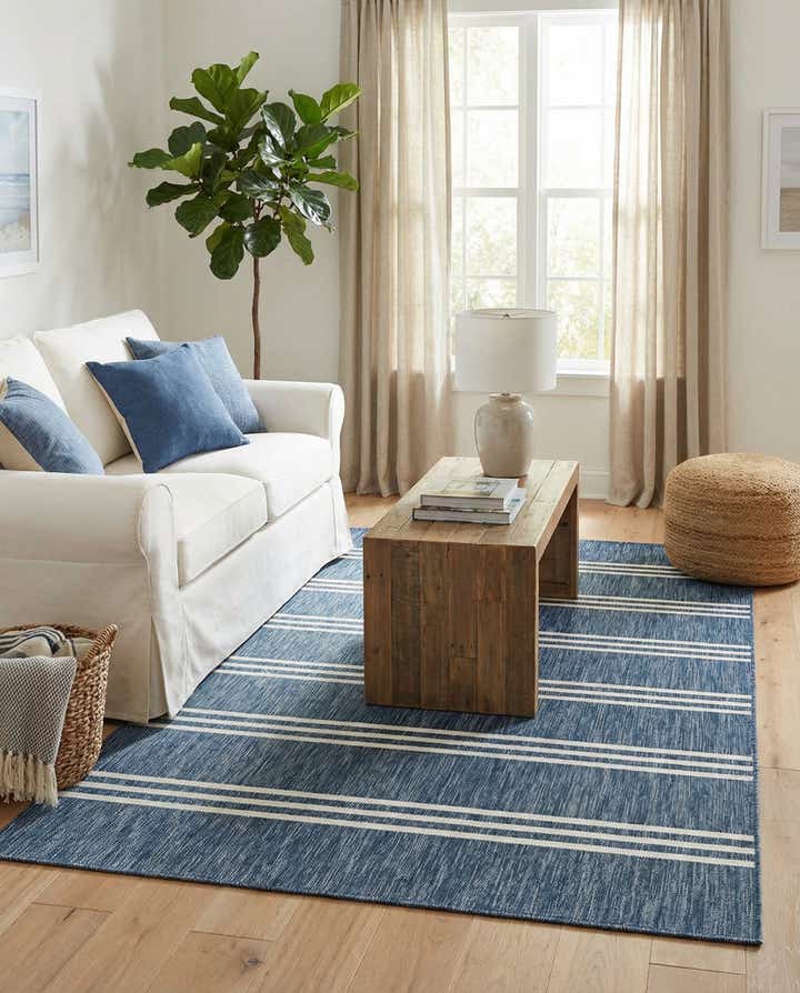 6' x 9' Easy-Clean Jill Zarin Anguilla Indoor / Outdoor Rug