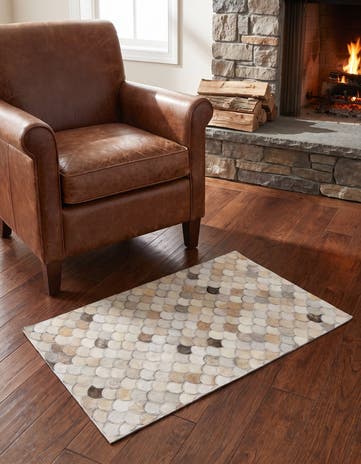 2' x 3' 1 Cowhide Leather Rug