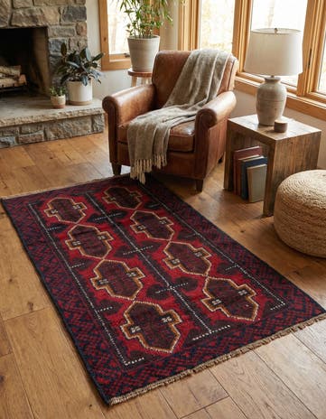 2' 9 x 4' 8 Hand Knotted Balouch Persian Wool Rug