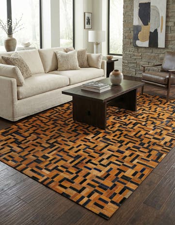 5' 1 x 8' Cowhide - Patchwork Rug