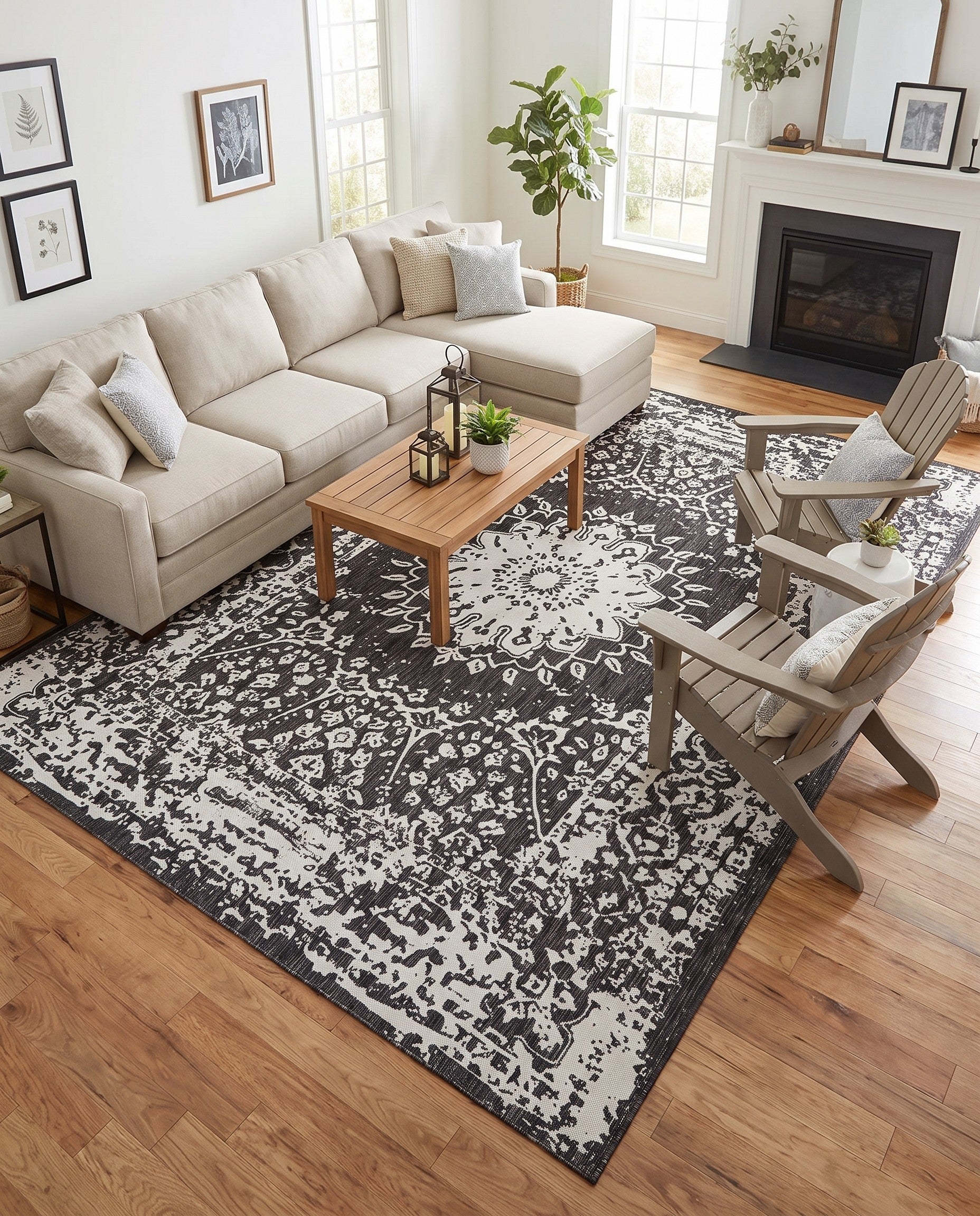 10' x 14' Easy-Clean Traditional Indoor / Outdoor Rug