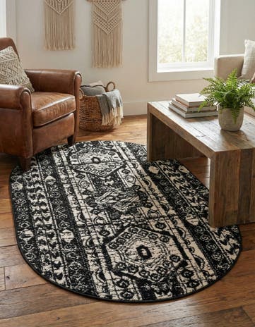 Black and White Oregon Oval Rug