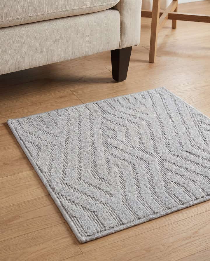 1' 8 x 1' 8 Easy-Clean Sabrina Soto Hudson Indoor / Outdoor Sample Rug